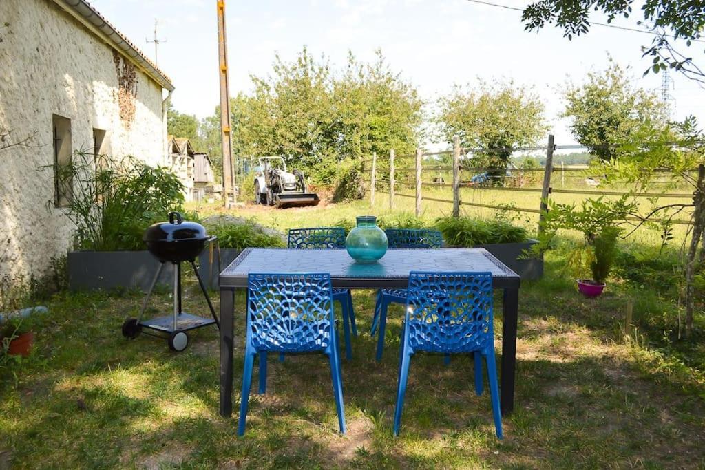 Gite A La Ferme Chaleureux Apartment Civrac-de-Blaye Екстериор снимка